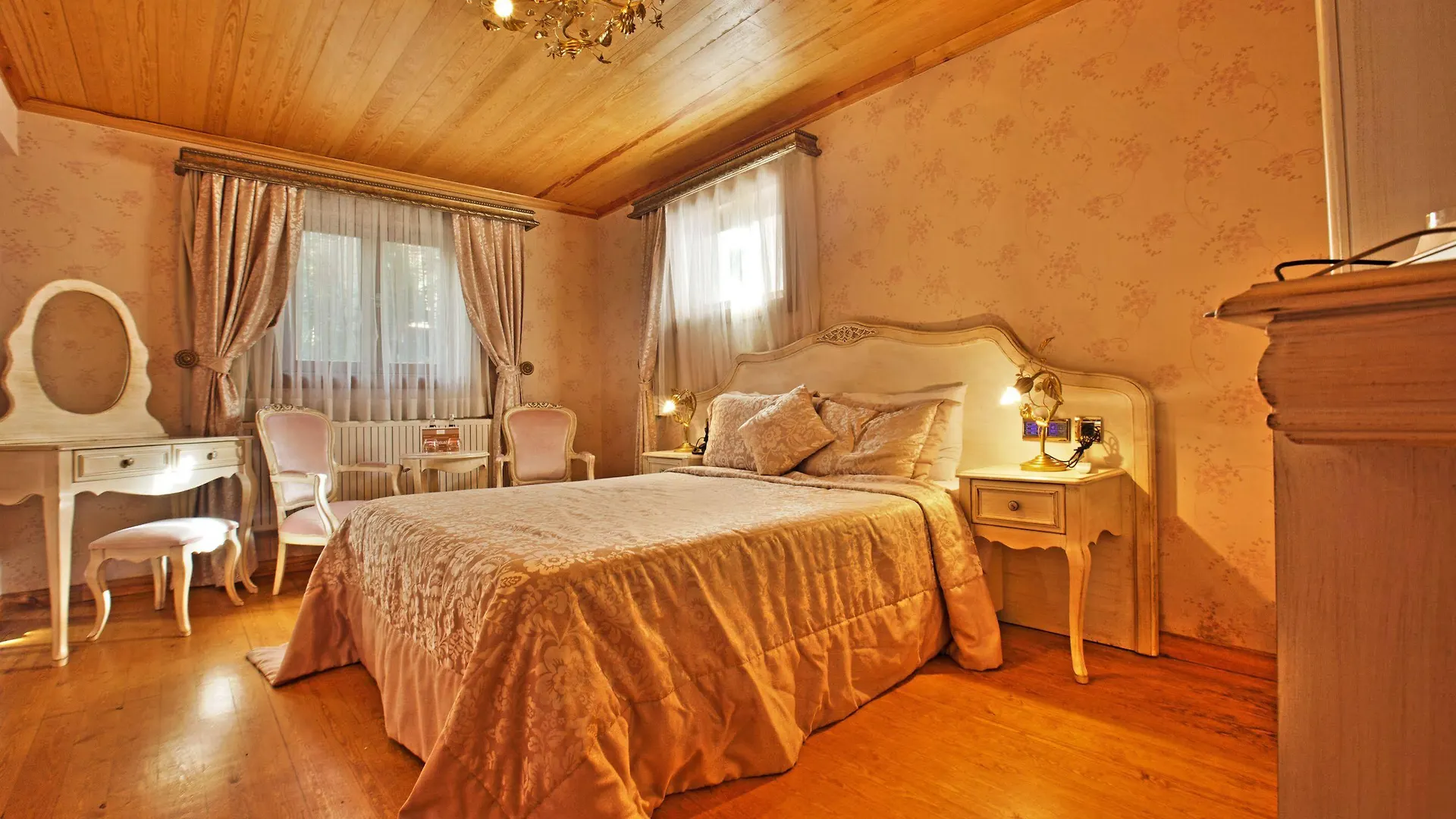 Ada Palas Buyukada Adalar Hotel